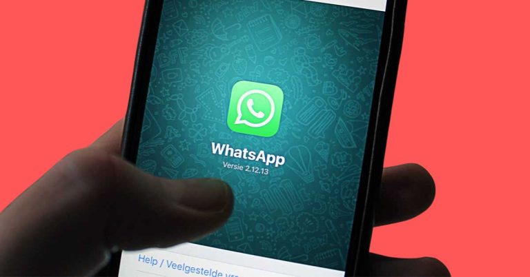 whatsapp keeps crashing