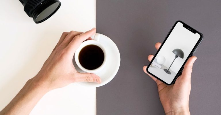 iphone screen colors messed up