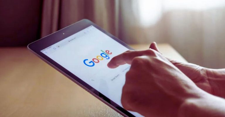 ipad apps keep crashing