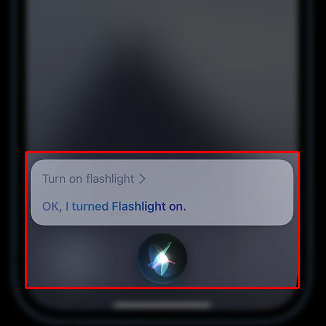 turn iphone14 flashlight on 4