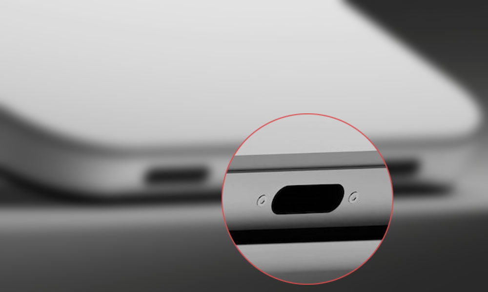 Why Is My iPhone 14 Battery Not Charging with Third-Party Charger and How to Fix It 4 check lightning port