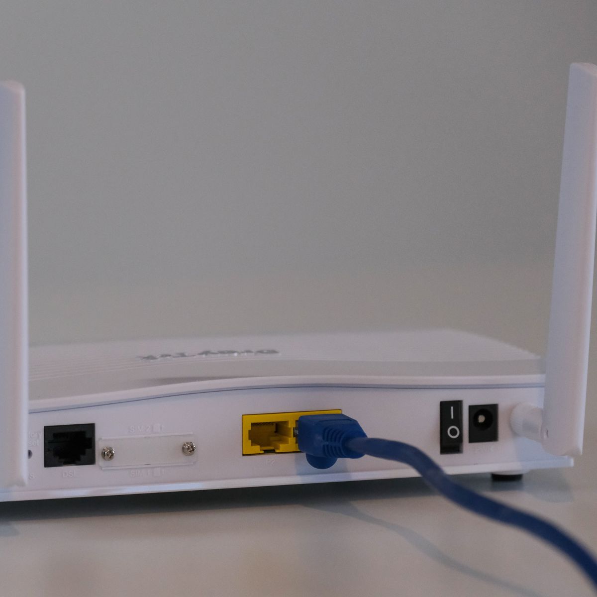 How to fix iPhone 11 that keeps losing WiFi signal, unstable WiFi